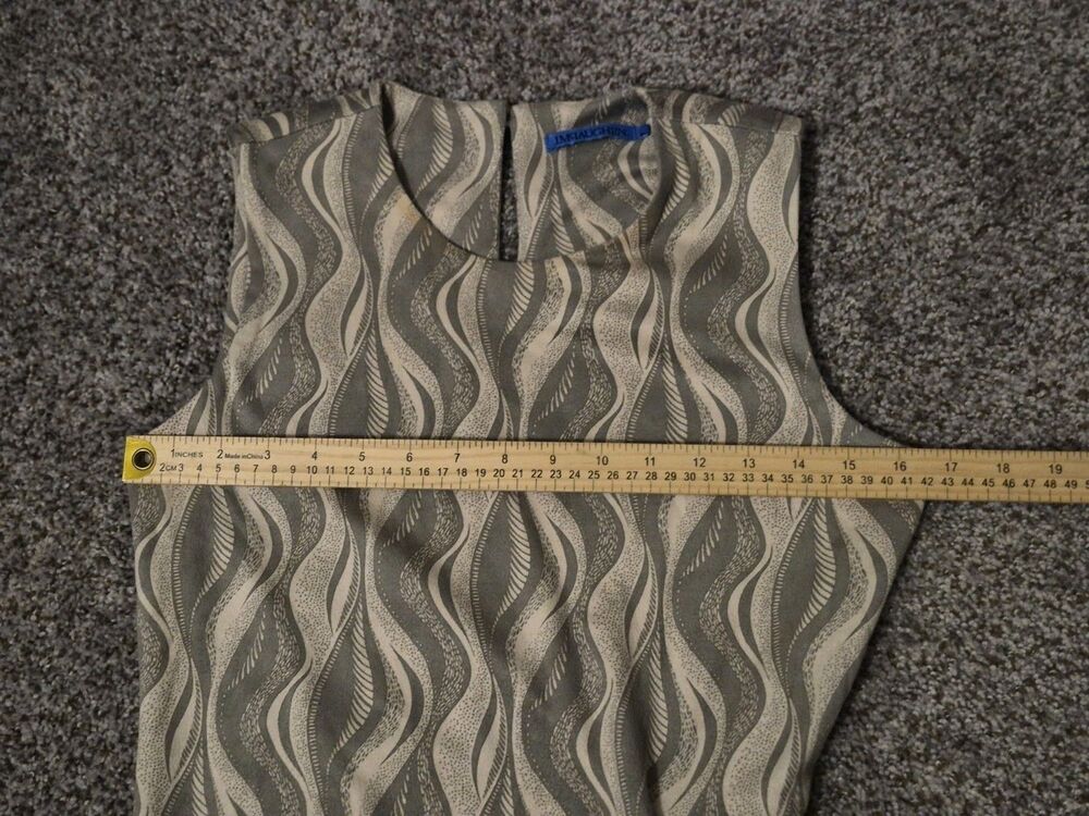 NWOT J. McLaughlin Women’s S Faux Suede Dress Light Gray Zebra Print Corp Core - Picture 8 of 11